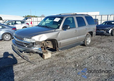 2002 Chevrolet Tahoe Lt из США, поврежденный, VIN 1GNEC13Z22R136990